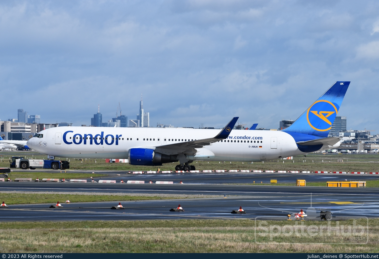 Photo of D-ABUK - Boeing 767-343(ER) operated by Condor