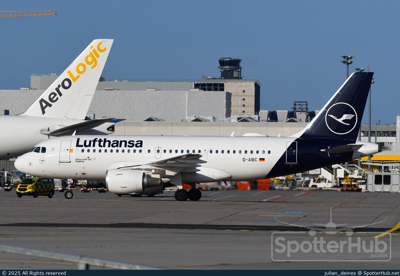 Photo of D-AIBC - Airbus A319-112 operated by Lufthansa