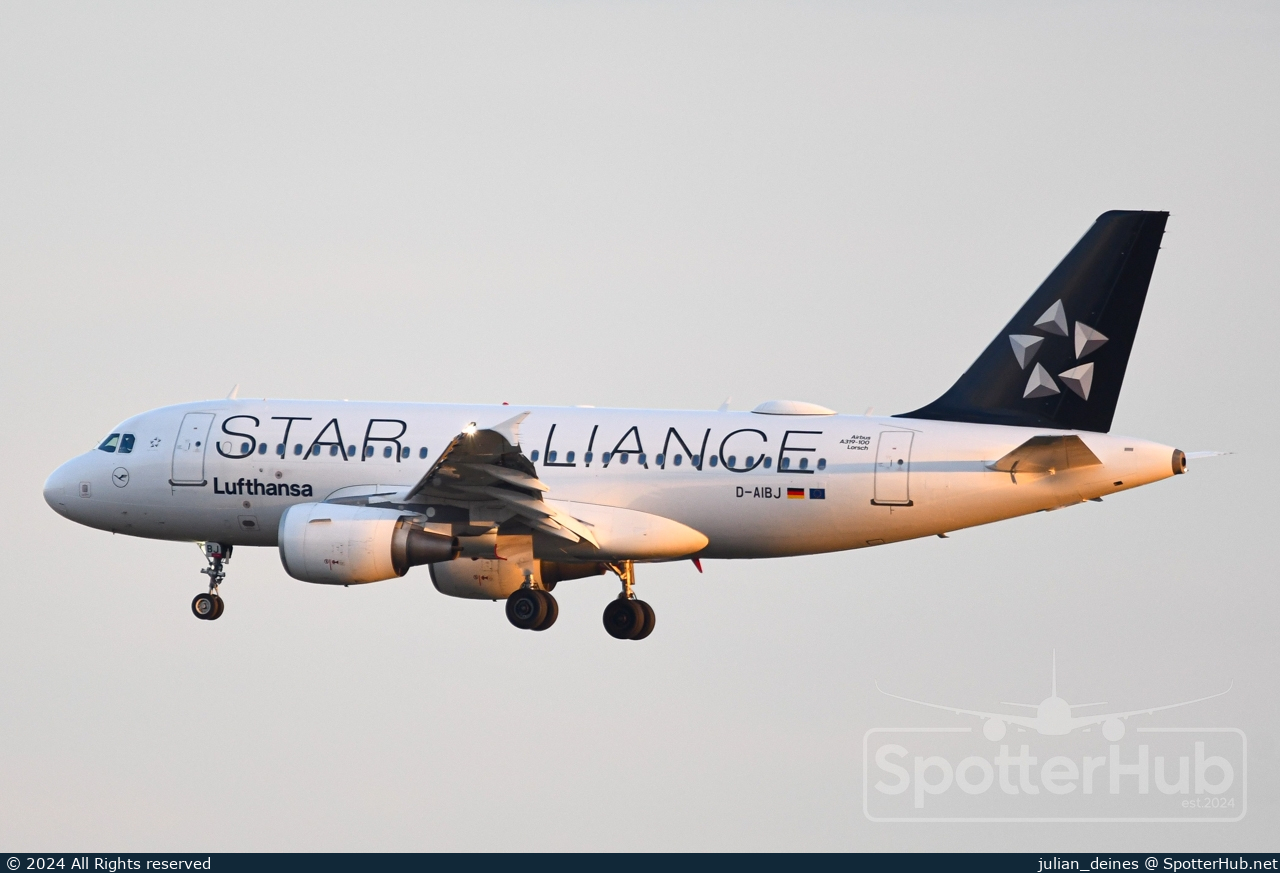 Photo of D-AIBJ - Airbus A319-112 operated by Lufthansa
