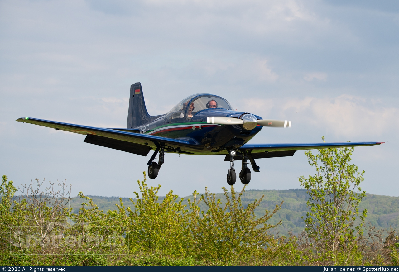 Photo of D-ELTL - Sequoia F8L Falco operated by Private