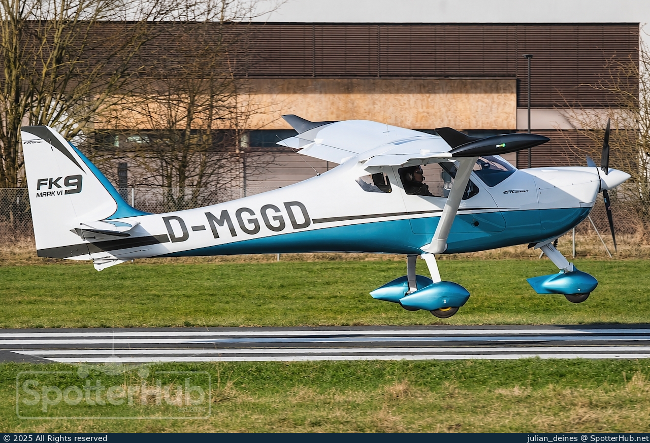 Photo of D-MGGD - FK-Lightplanes FK9 Mk.VI operated by Private
