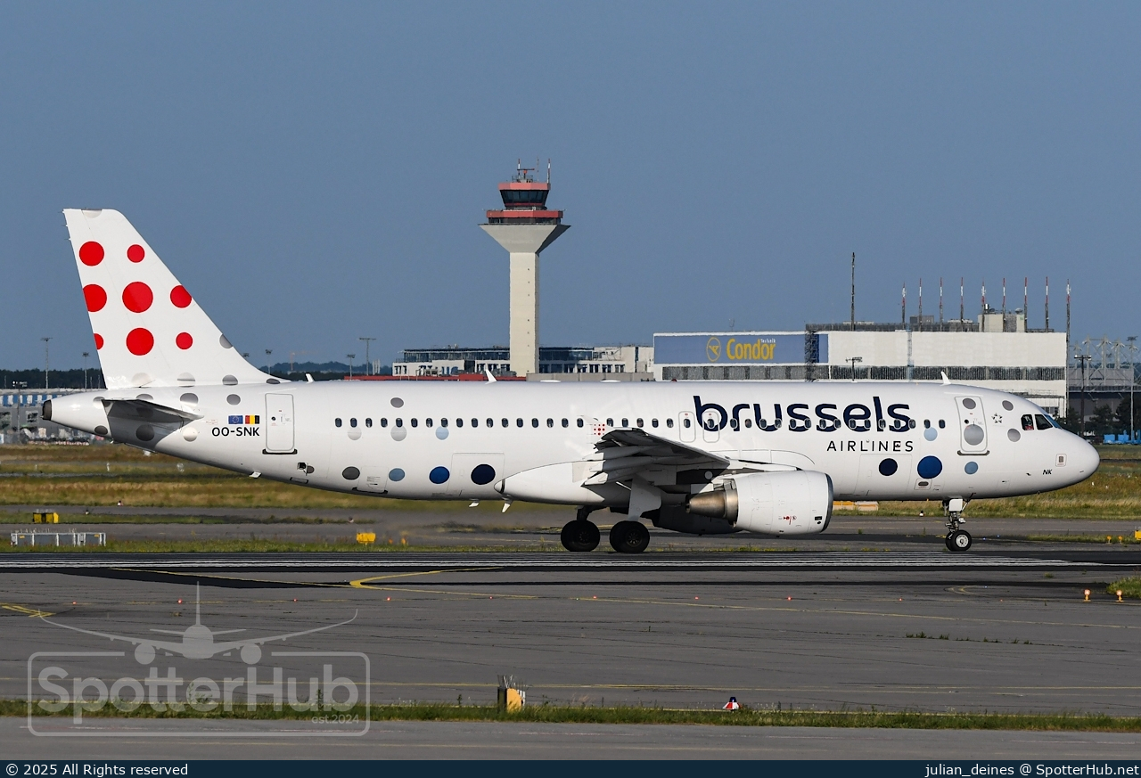 Photo of OO-SNK - Airbus A320-214 operated by Brussels Airlines