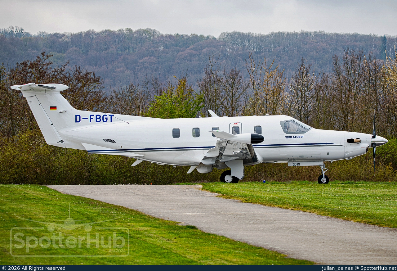 Photo of D-FBGT - Pilatus PC-12 PRO operated by Star Wings