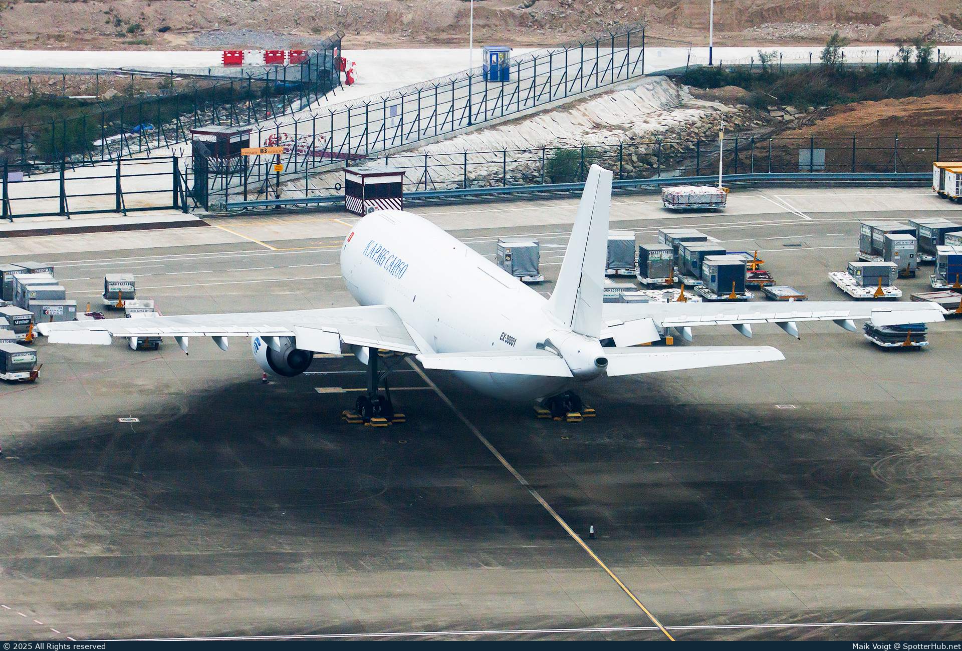 Photo of EX-30001 - Airbus A300B4-203(F) operated by KAP.kg Aircompany
