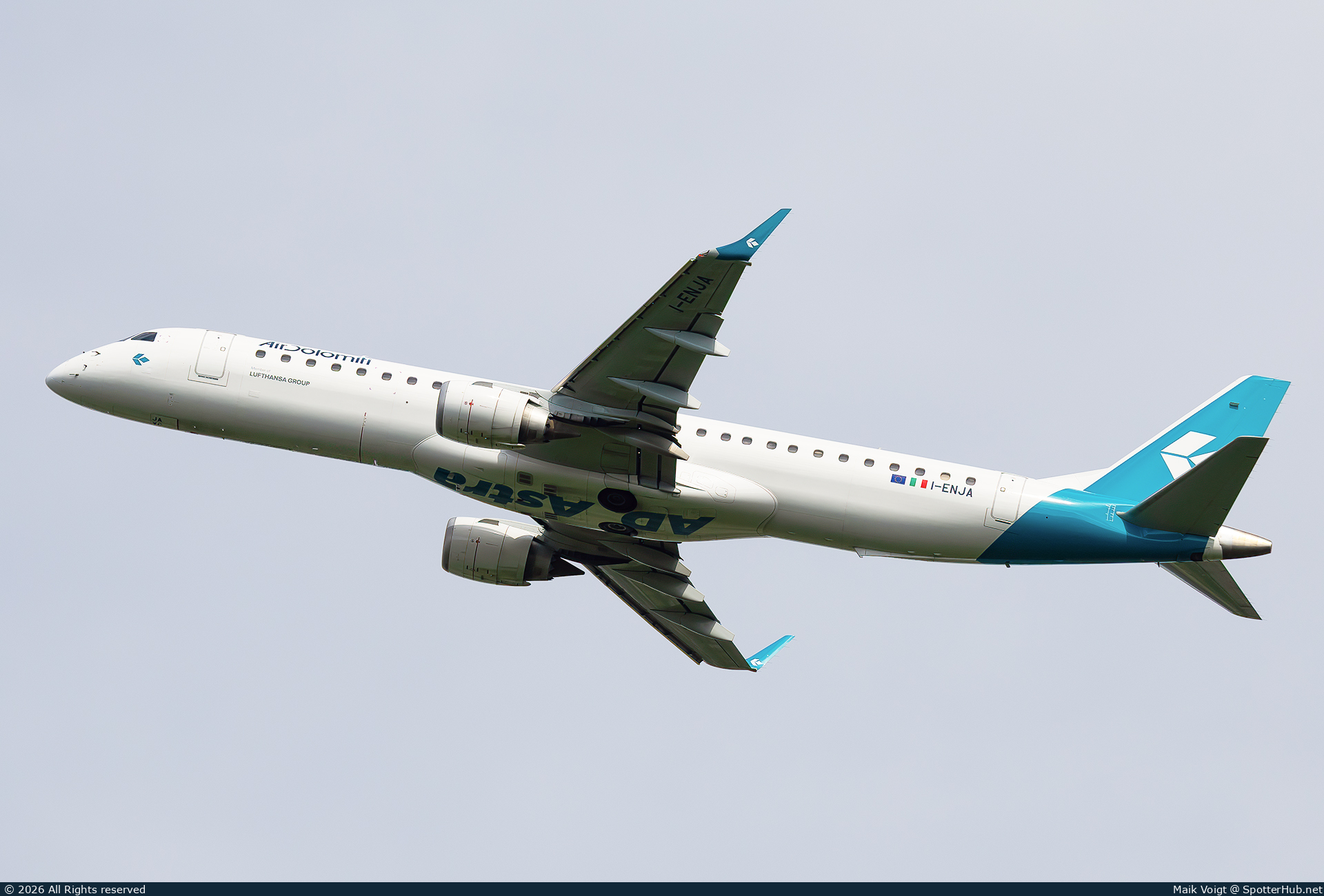 Photo of I-ENJA - Embraer ERJ-195LR operated by Air Dolomiti