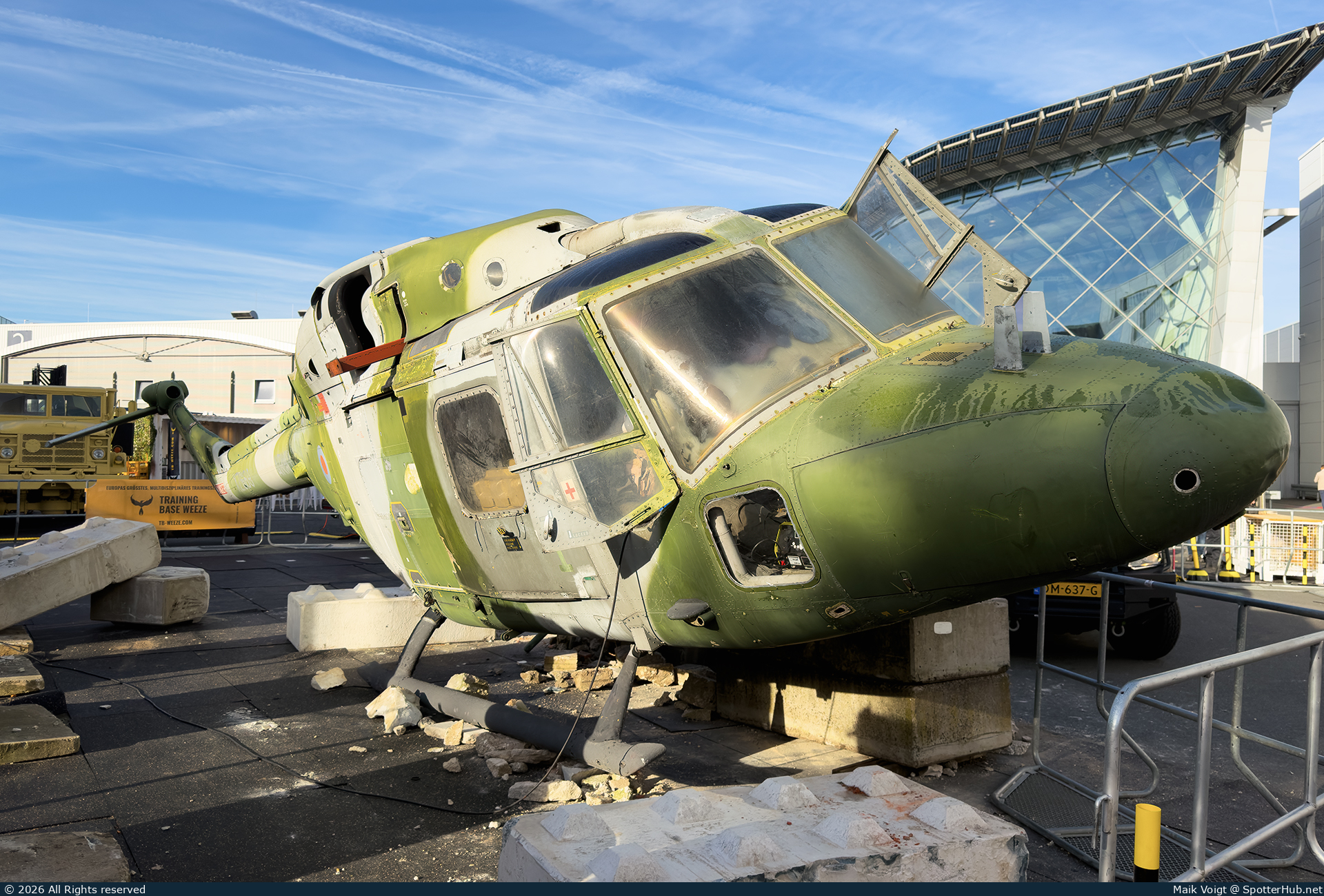 Photo of XZ669 - Westland Lynx AH.7 operated by Army Air Corps
