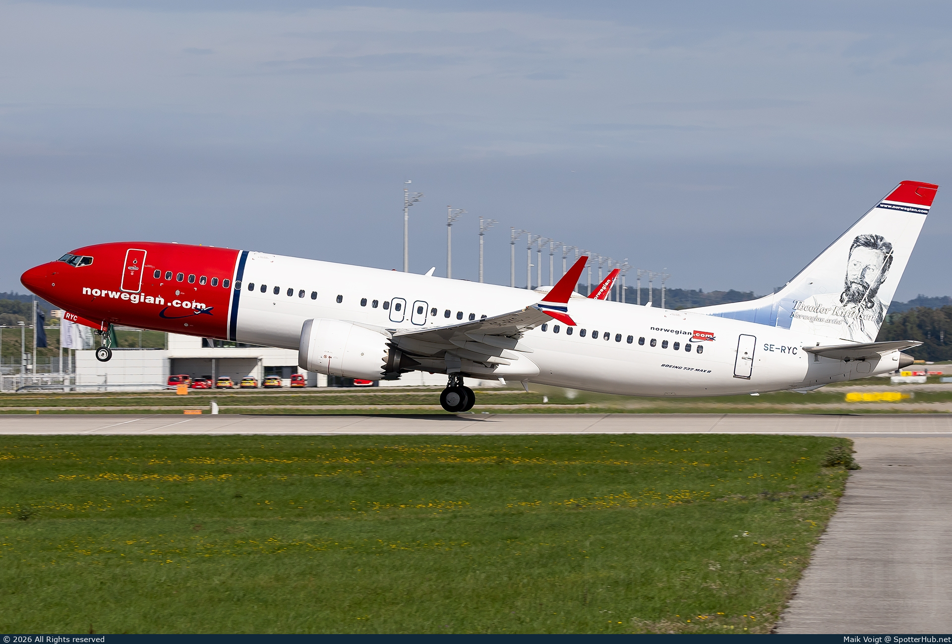 Photo of SE-RYC - Boeing 737 MAX 8 operated by Norwegian Air Sweden