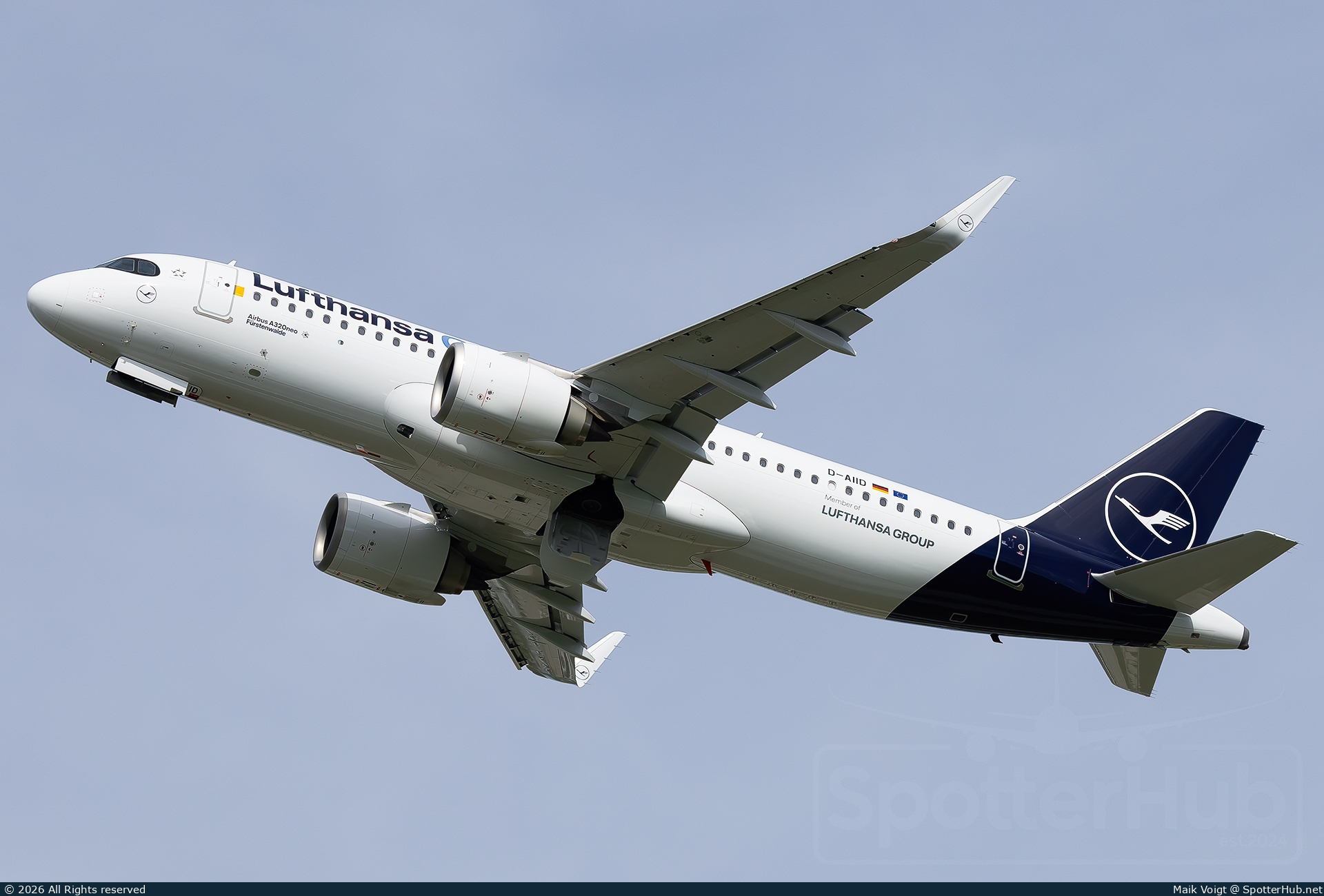 Photo of D-AIID - Airbus A320-251N operated by Lufthansa City Airlines