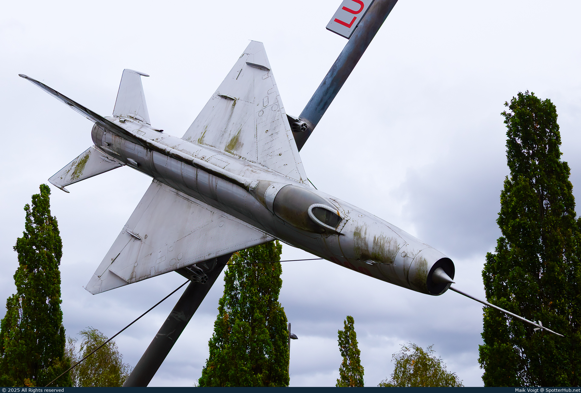 Photo of 688 - Mikoyan-Gurevich MiG-21F-13 Fishbed-C operated by German Democratic Republic Air Force