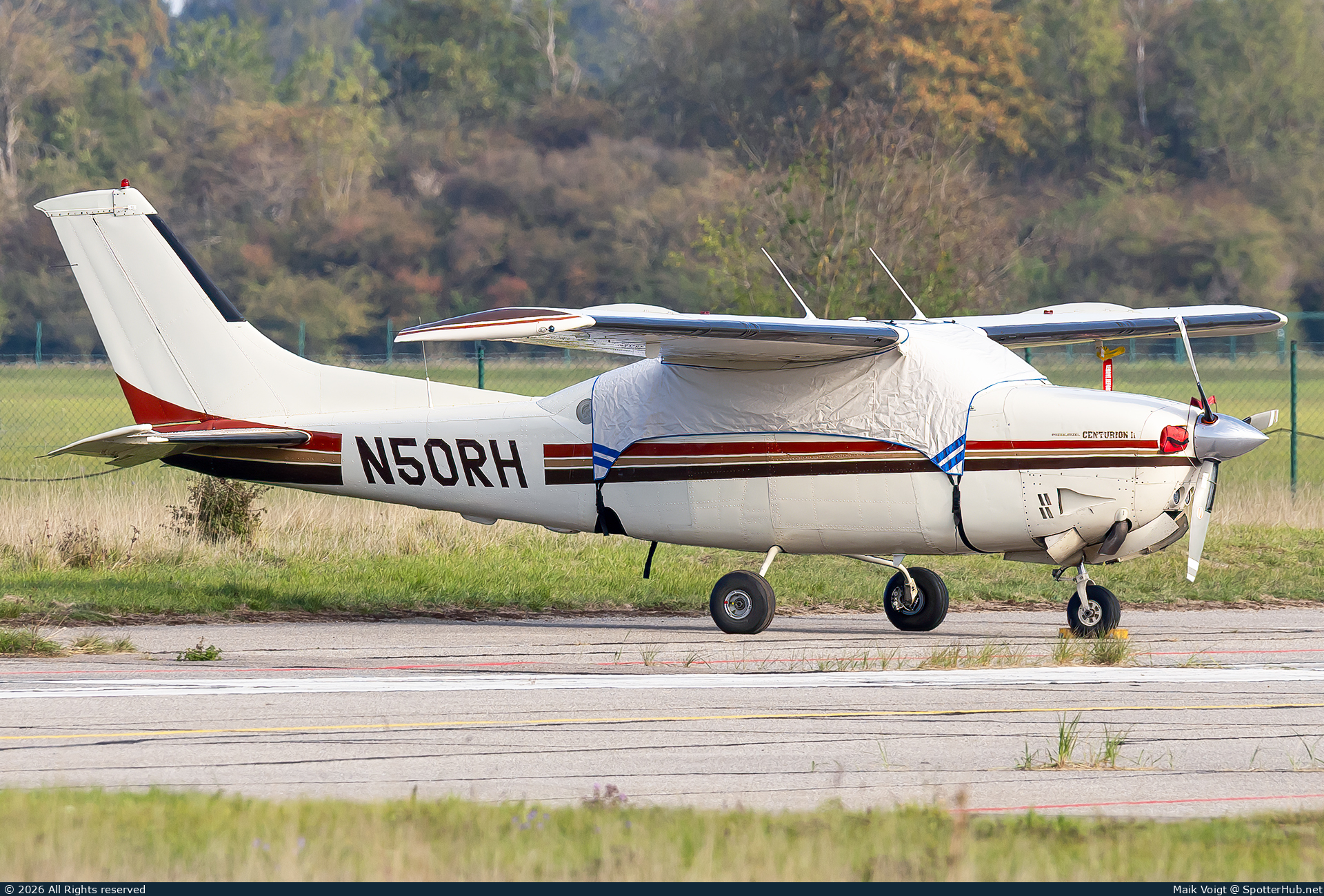 Photo of N50RH - Cessna P210N Pressurized Centurion II operated by Private