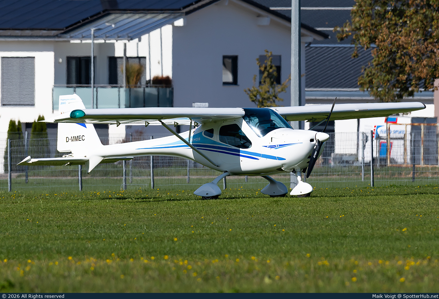 Photo of D-MMEC - Remos G3 Mirage operated by Private