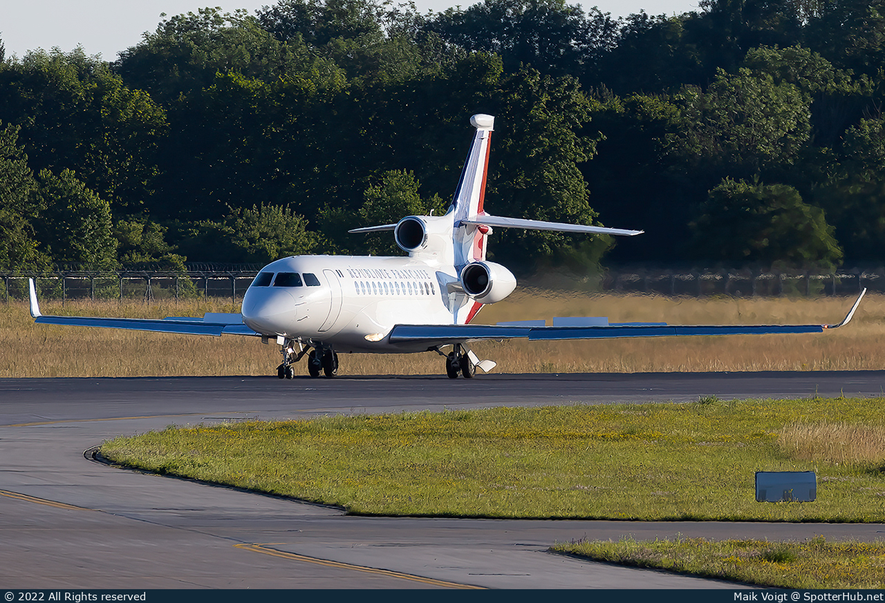 Photo of F-RAFA - Dassault Falcon 7X operated by Government of France