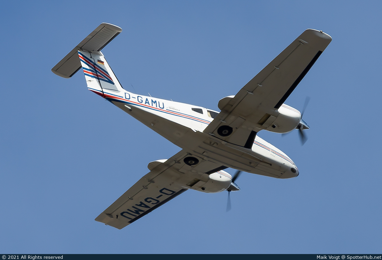 Photo of D-GAMU - Piper PA-44-180T Turbo Seminole operated by TL Aviation
