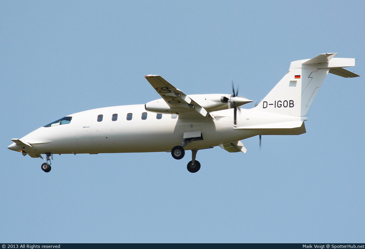 Photo of D-IGOB - Piaggio P.180 Avanti operated by Private