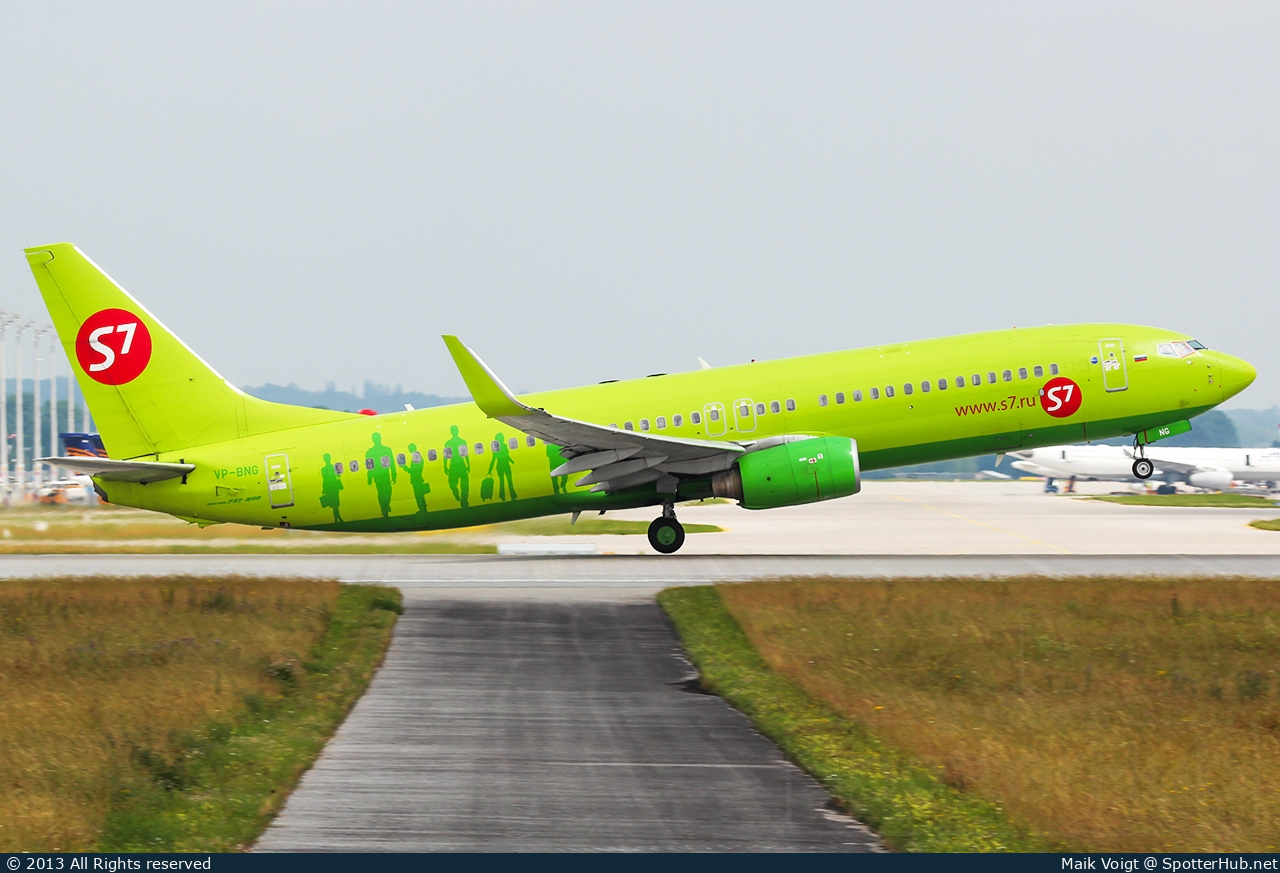 Photo of VP-BNG - Boeing 737-83N operated by S7 Airlines