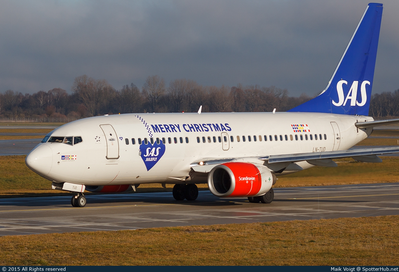 Photo of LN-TUD - Boeing 737-705 operated by SAS Scandinavian Airlines