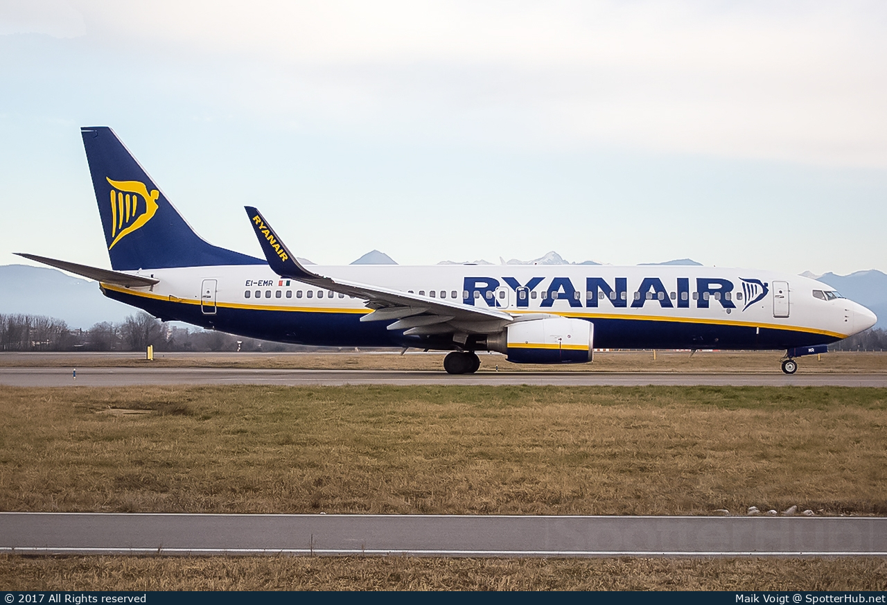 Photo of EI-EMR - Boeing 737-8AS operated by Ryanair