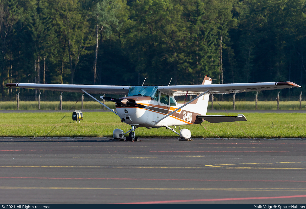 Photo of S5-DHO - Reims-Cessna F172N Skyhawk II operated by Lipican Aer
