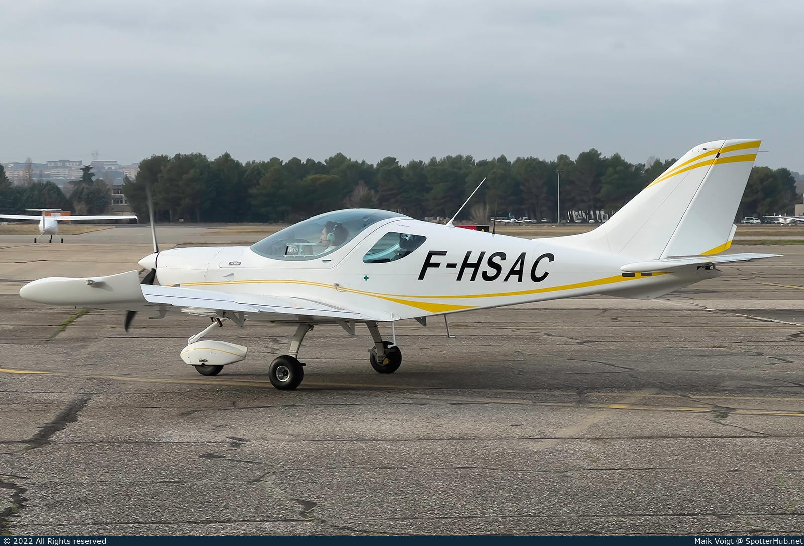 Photo of F-HSAC - Czech Sport Aircraft SportCruiser operated by Aéroclub Airfrance Provence Aviation