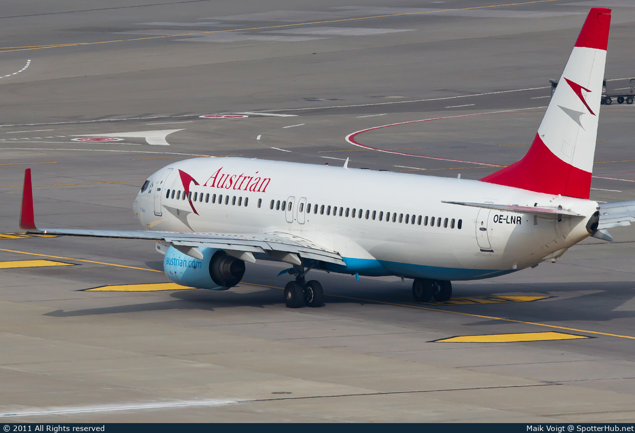 Photo of OE-LNR - Boeing 737-8Z9 operated by Austrian Airlines