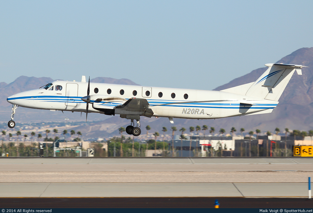Photo of N20RA - Beechcraft 1900C operated by AECOM