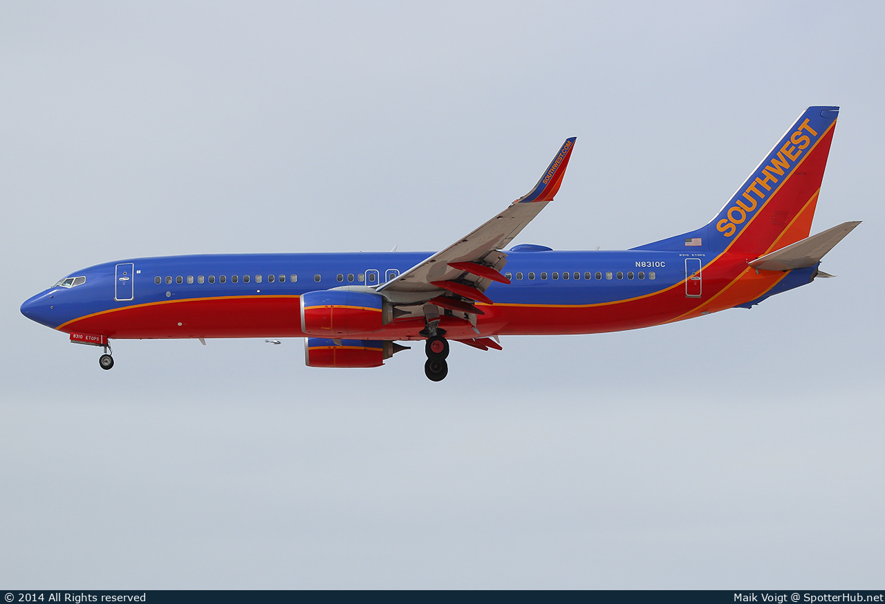 Photo of N8310C - Boeing 737-8H4 operated by Southwest Airlines