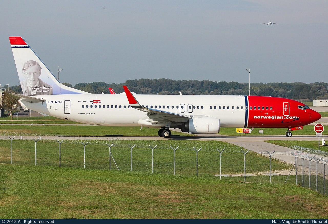 Photo of LN-NGJ - Boeing 737-8JP operated by Norwegian Air Shuttle