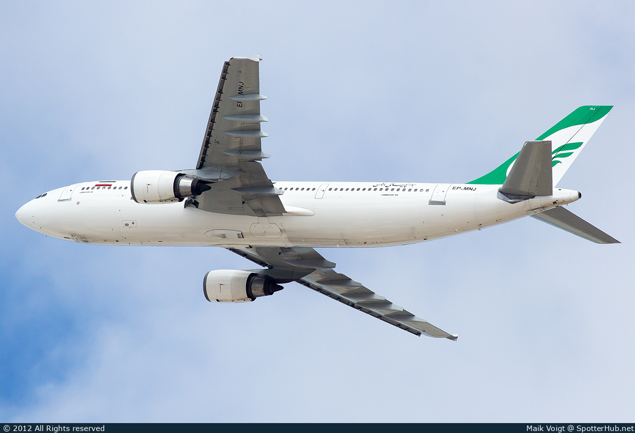 Photo of EP-MNJ - Airbus A300B4-603 operated by Mahan Air