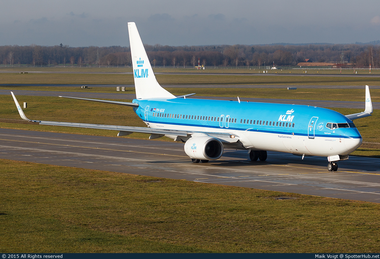 Photo of PH-BXR - Boeing 737-9K2 operated by KLM Royal Dutch Airlines