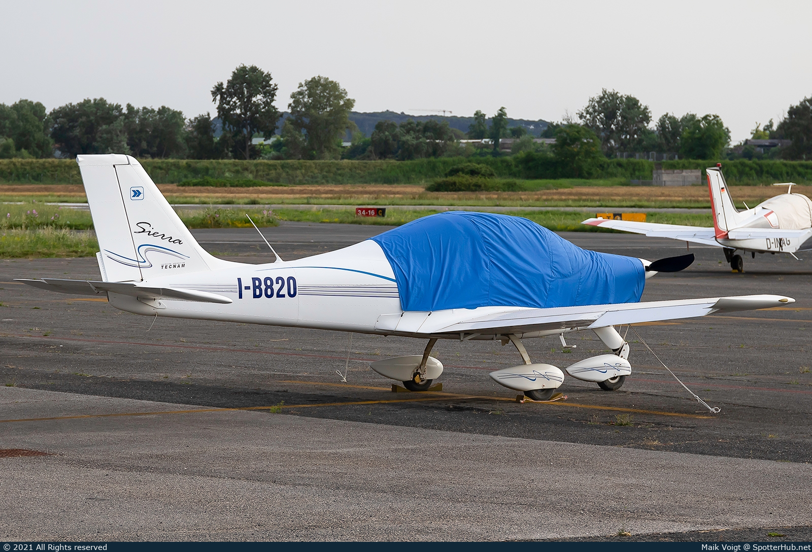 Photo of I-B820 - Tecnam P2002 Sierra operated by Private