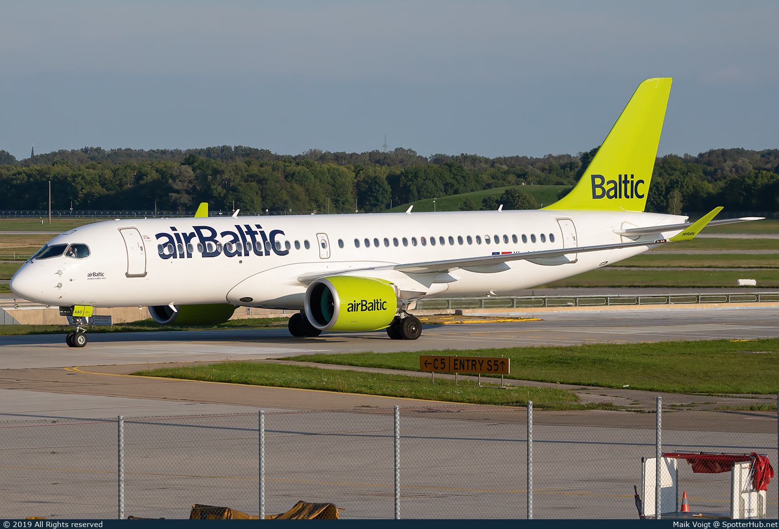 Photo of YL-AAO - Airbus A220-300 operated by airBaltic