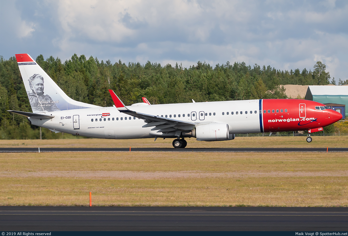 Photo of EI-GBI - Boeing 737-8JP operated by Norwegian Air International