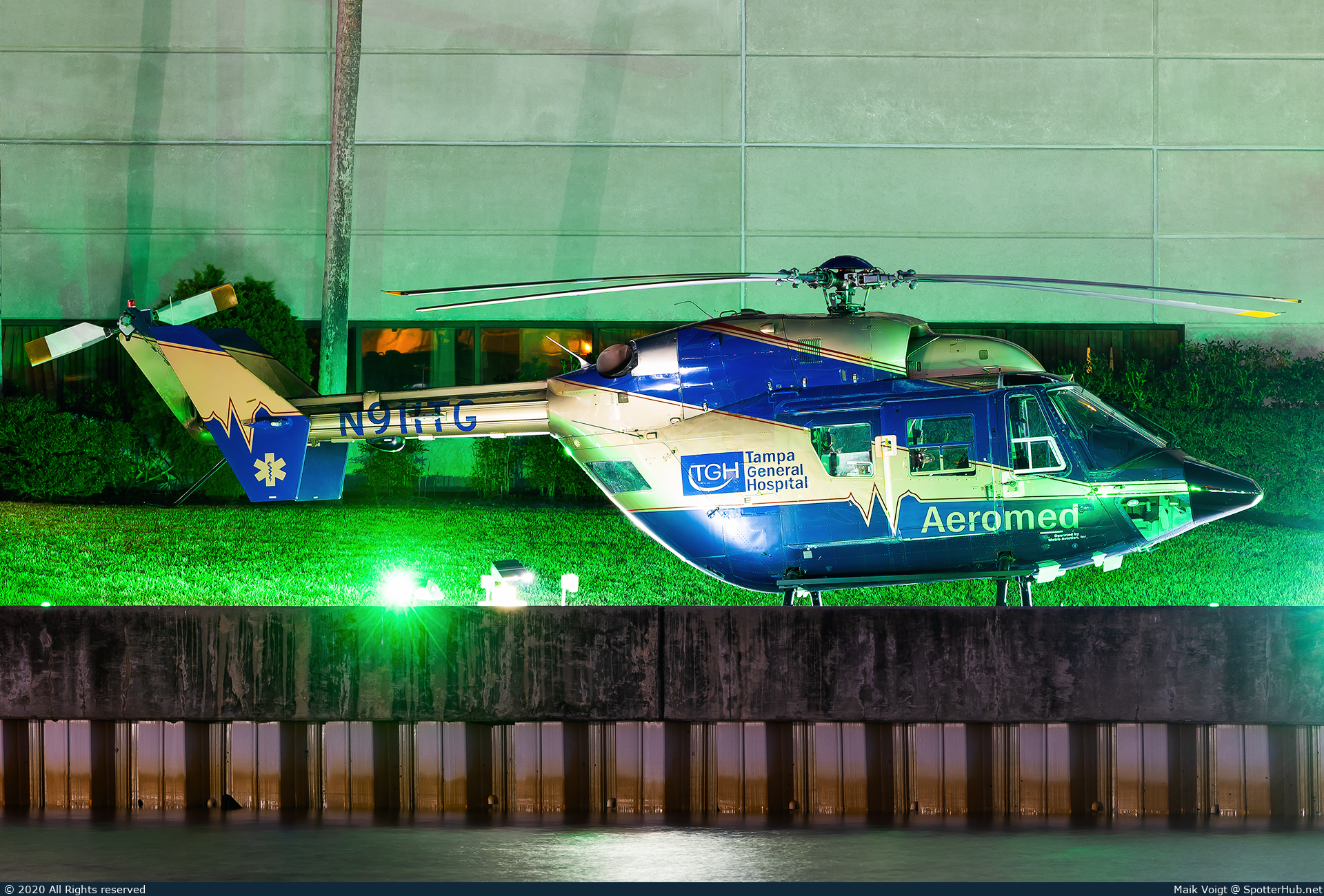 Photo of N911TG - MBB BK 117C-1 operated by Tampa General Hospital (opb Metro Aviation)