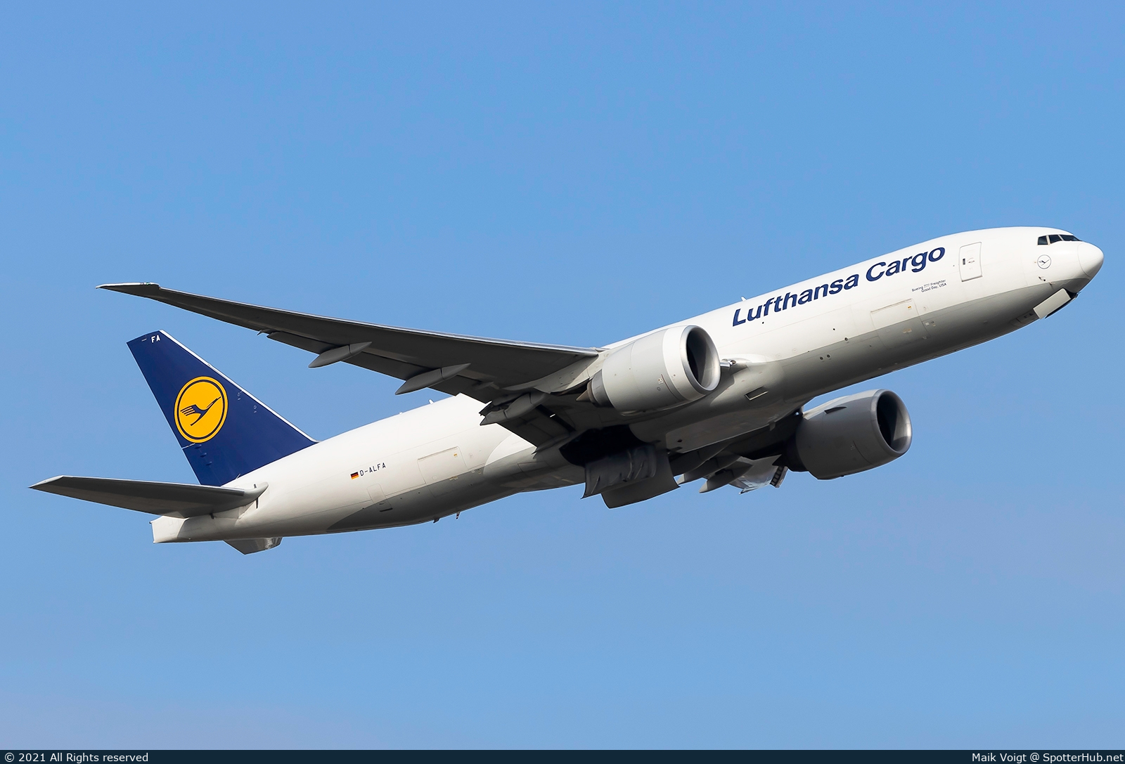 Photo of D-ALFA - Boeing 777-FBT operated by Lufthansa Cargo