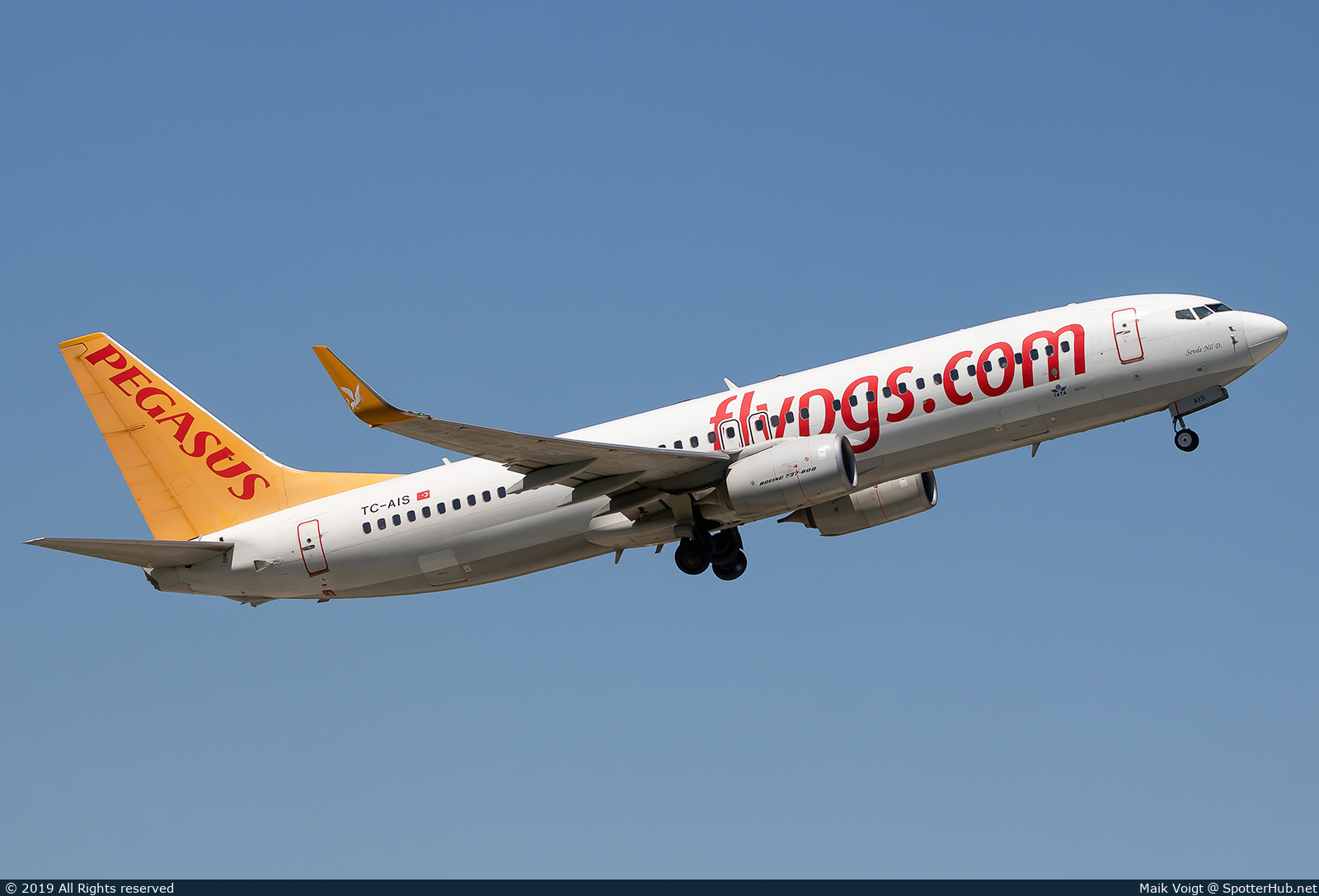 Photo of TC-AIS - Boeing 737-82R operated by Pegasus Airlines