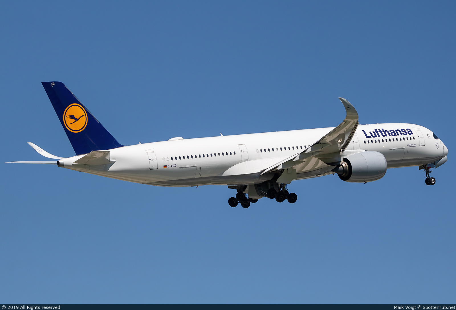 Photo of D-AIXC - Airbus A350-941 operated by Lufthansa