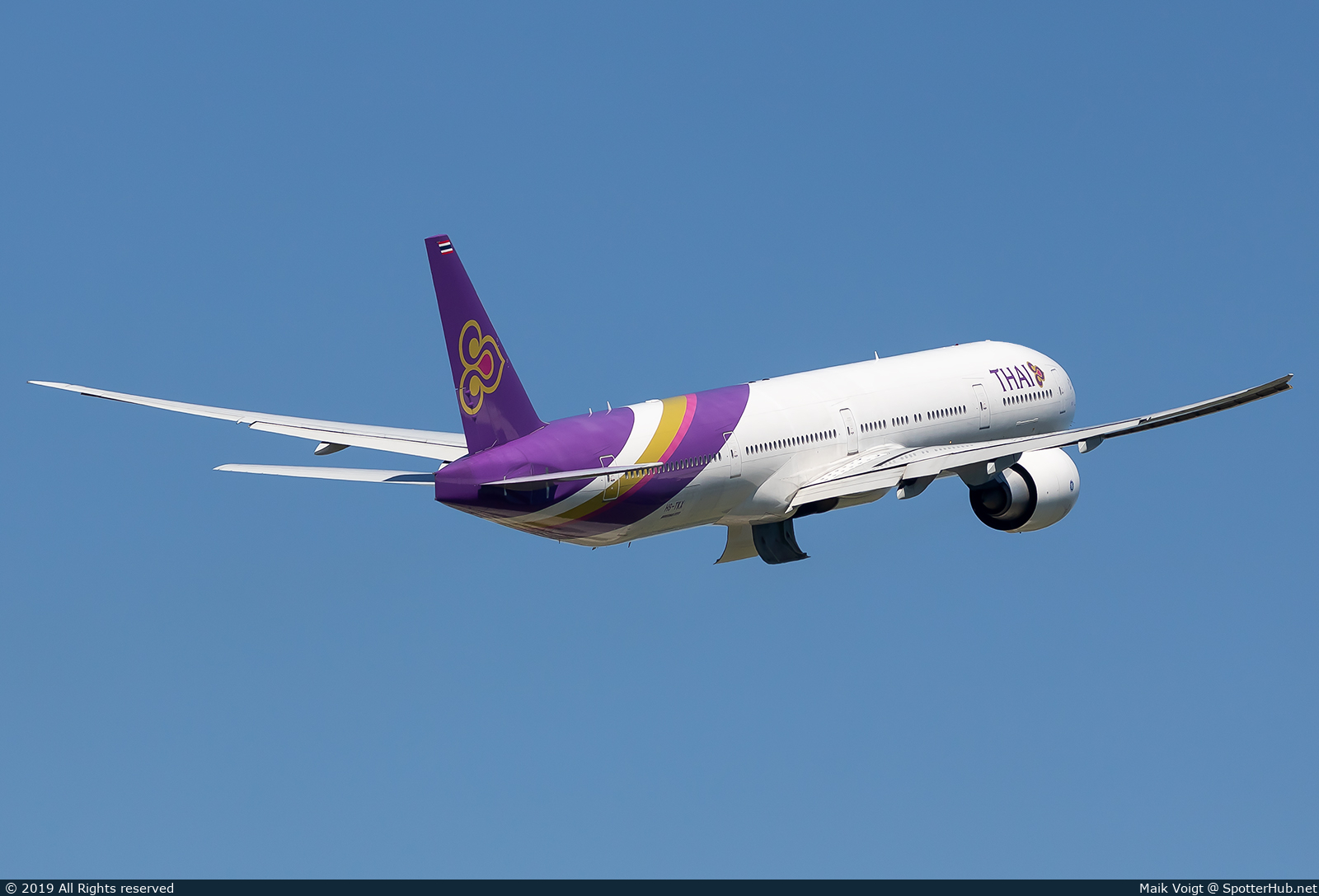 Photo of HS-TKX - Boeing 777-3D7(ER) operated by Thai Airways International