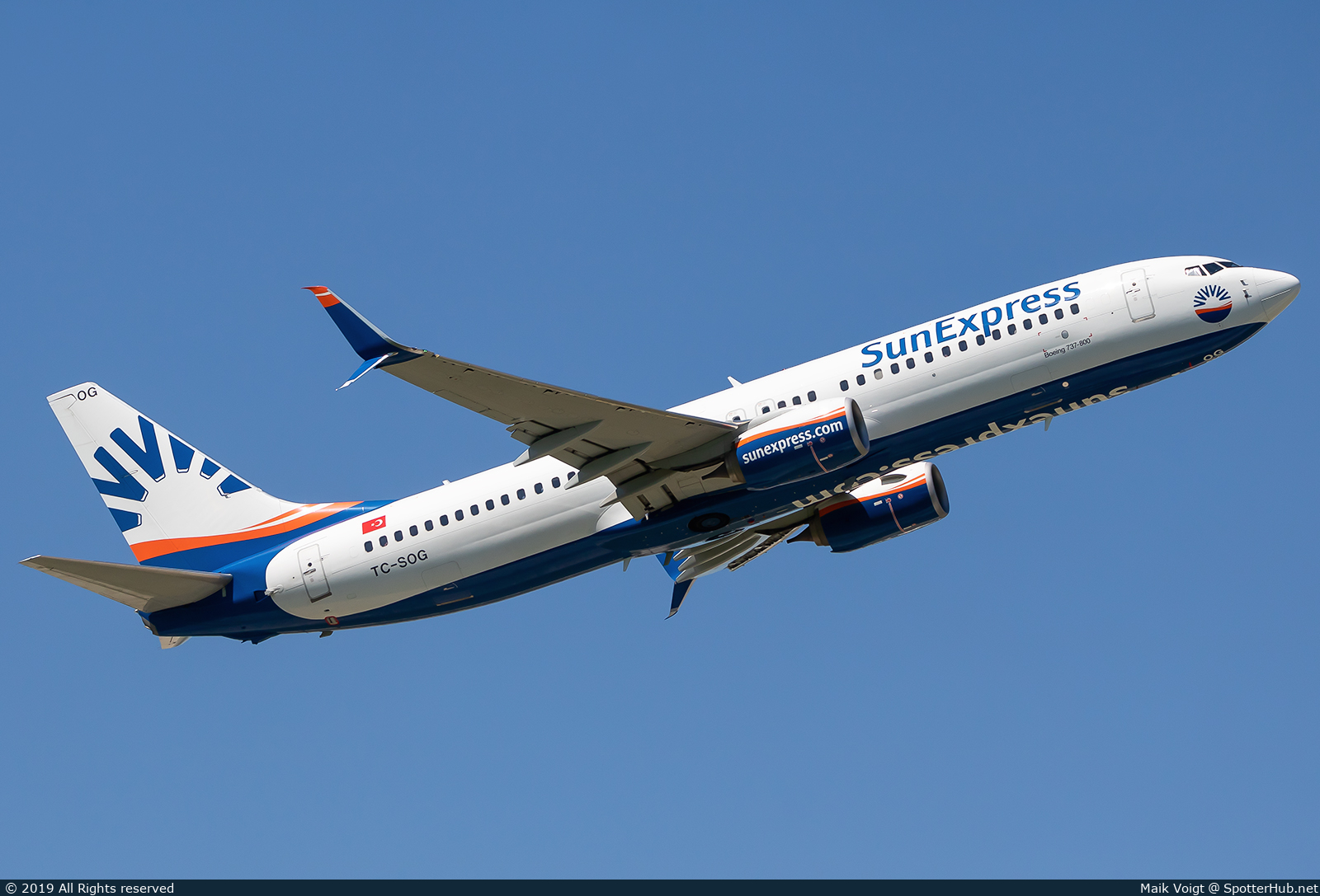 Photo of TC-SOG - Boeing 737-8HC operated by SunExpress