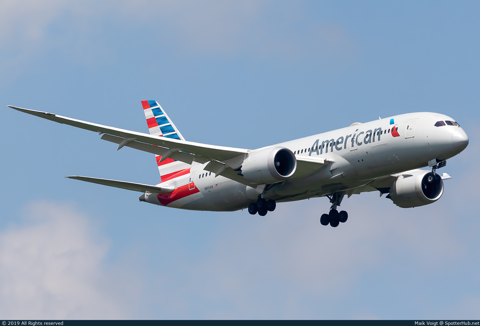 Photo of N805AN - Boeing 787-8 Dreamliner operated by American Airlines