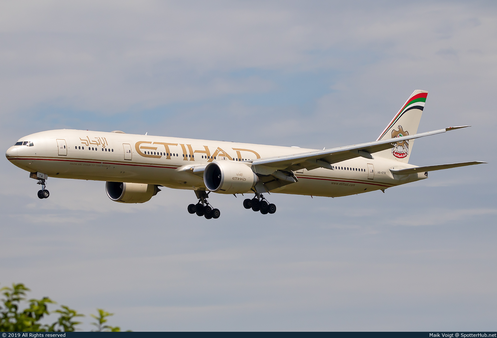 Photo of A6-ETR - Boeing 777-3FX(ER) operated by Etihad Airways