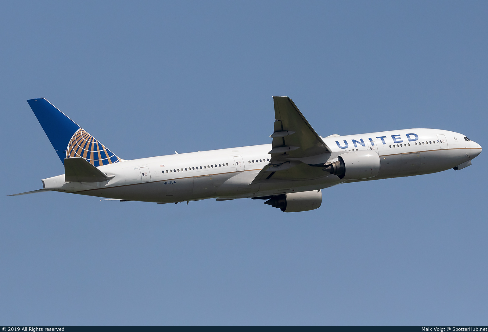 Photo of N783UA - Boeing 777-222(ER) operated by United Airlines