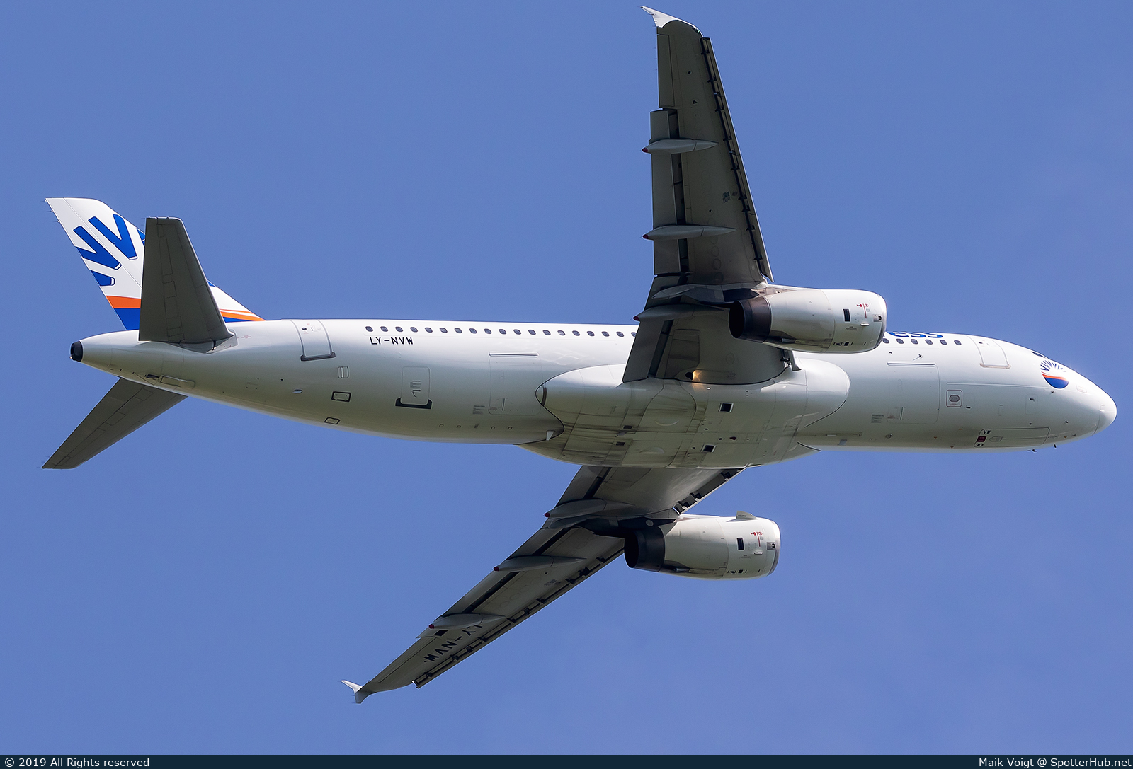 Photo of LY-NVW - Airbus A320-232 operated by SunExpress (opb Avion Express)