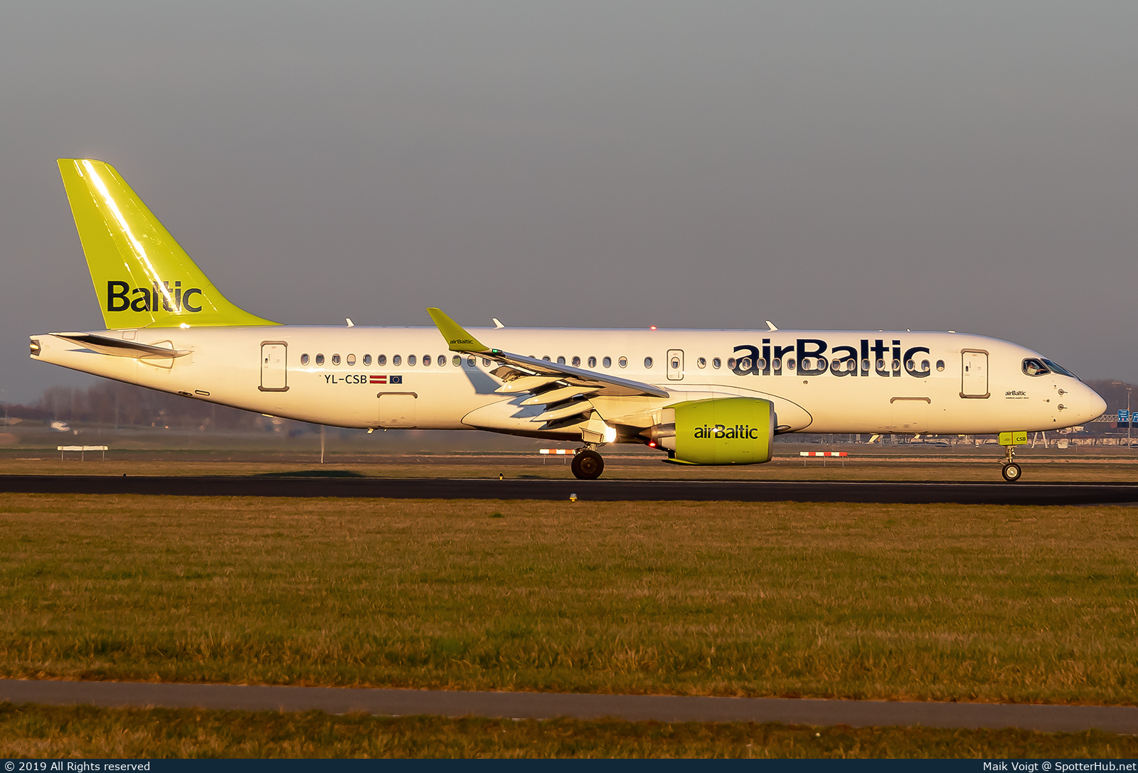Photo of YL-CSB - Airbus A220-300 operated by airBaltic