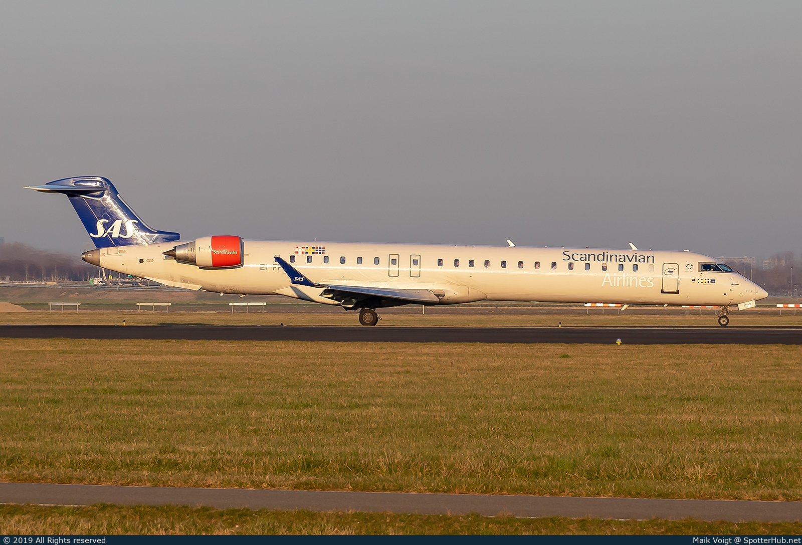 Photo of EI-FPF - Bombardier CRJ-900LR operated by SAS Scandinavian Airlines (opb CityJet)
