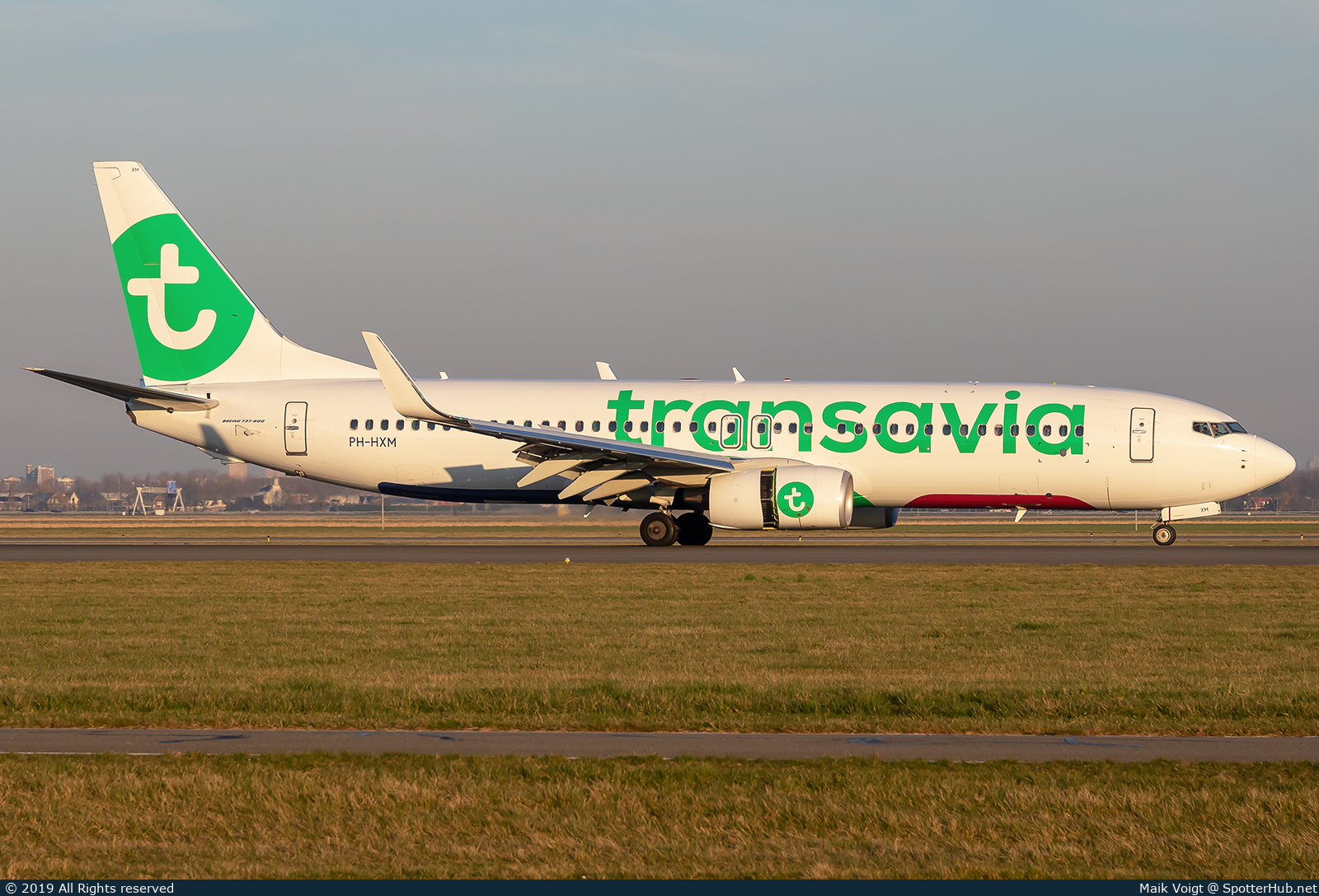Photo of PH-HXM - Boeing 737-8K2 operated by Transavia