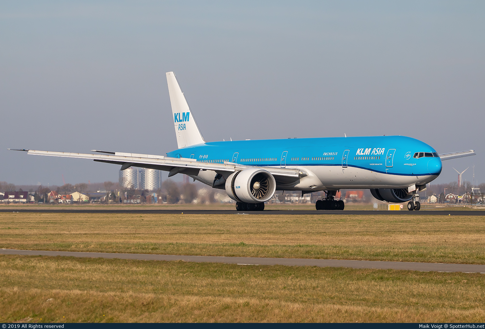 Photo of PH-BVB - Boeing 777-306(ER) operated by KLM Asia