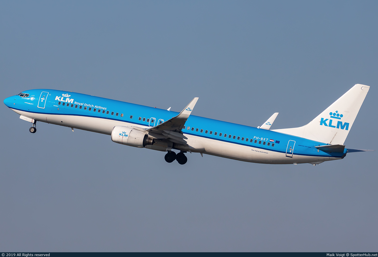 Photo of PH-BXT - Boeing 737-9K2 operated by KLM Royal Dutch Airlines