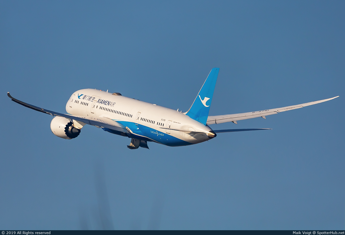 Photo of B-2761 - Boeing 787-8 Dreamliner operated by Xiamen Airlines