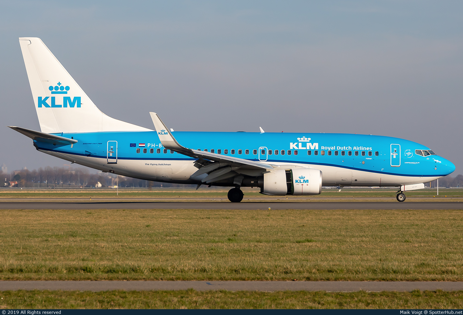 Photo of PH-BGK - Boeing 737-7K2 operated by KLM Royal Dutch Airlines