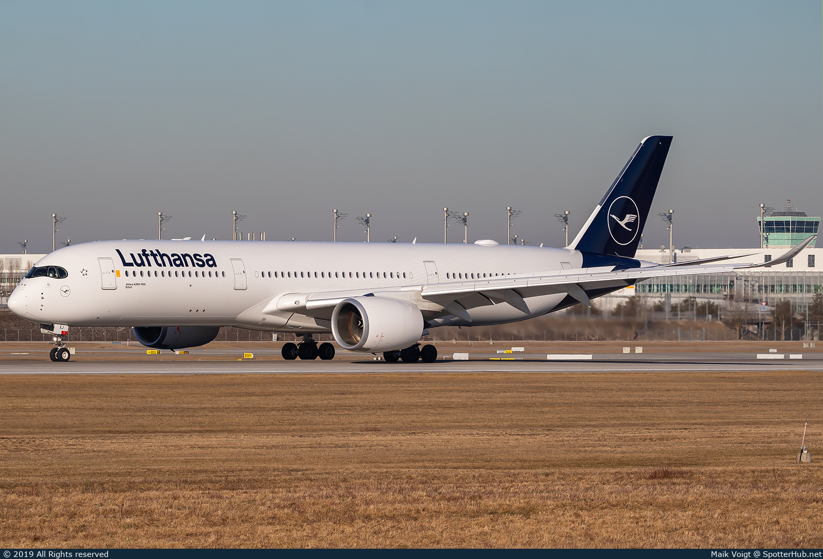 Photo of D-AIXJ - Airbus A350-941 operated by Lufthansa